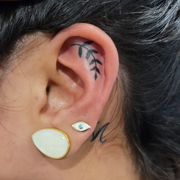 Belmont Heights Tattoo Boutique 7