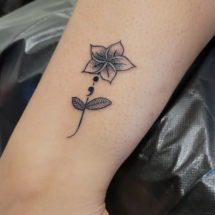 Belmont Heights Tattoo Boutique 4