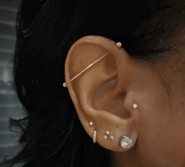 Crabby Travi Body Piercing 9