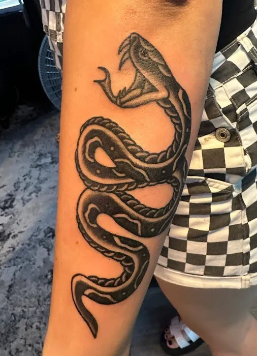 Anarchy tattoo studio ( walk ins welcome ) 2