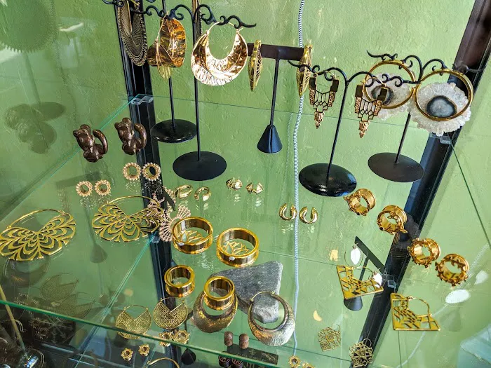 Somatic Body Piercing 7