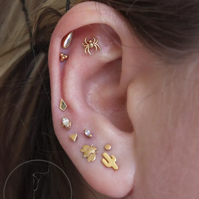 New Flower Studio Body Piercing and Jewelry 1