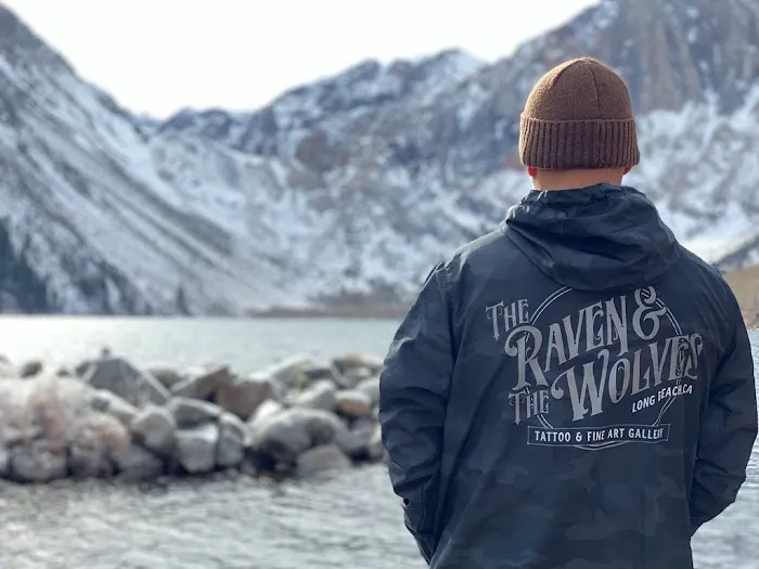 The Raven and The Wolves 7