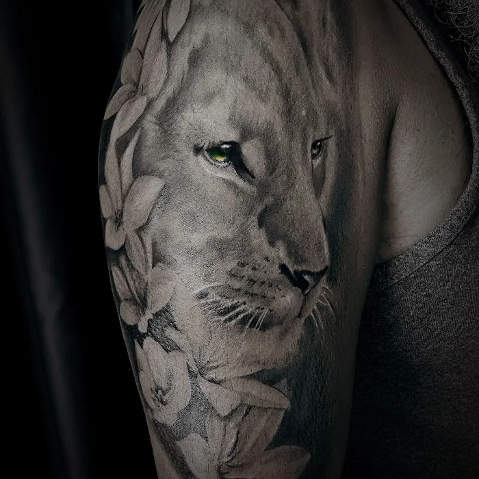 579 Tattoo Studio 6