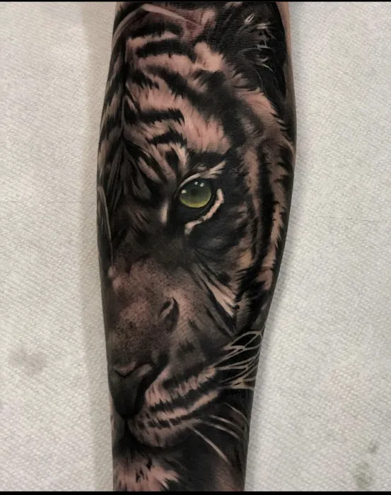 Blue Label Tattoo 3