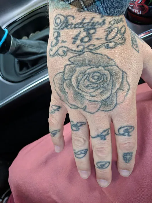 Future Tattoo & Body Piercing 7