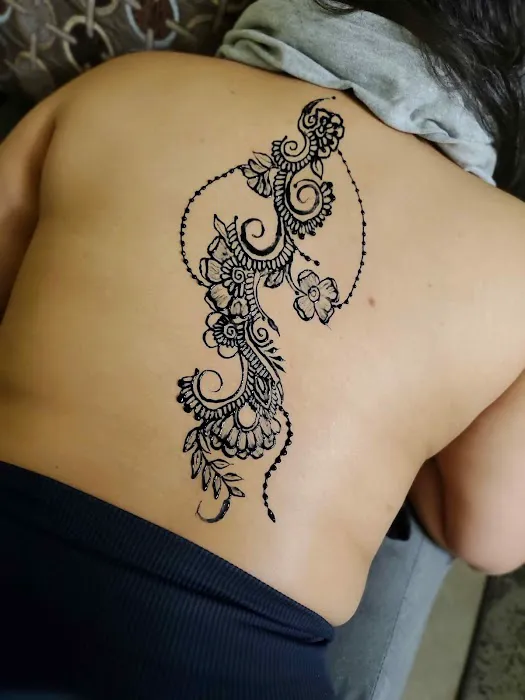 Roman Ink Tattoo Parlor 6