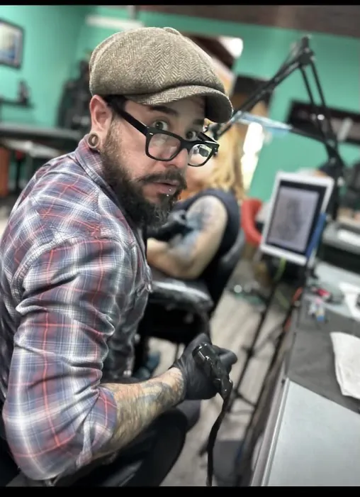 Metamorfosis Tattoo and Piercing Studio 3