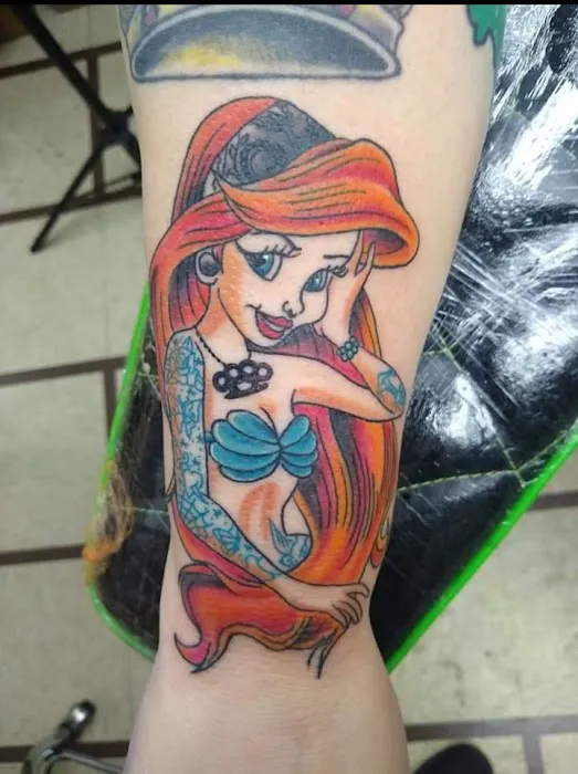 Distinctive Ink 0
