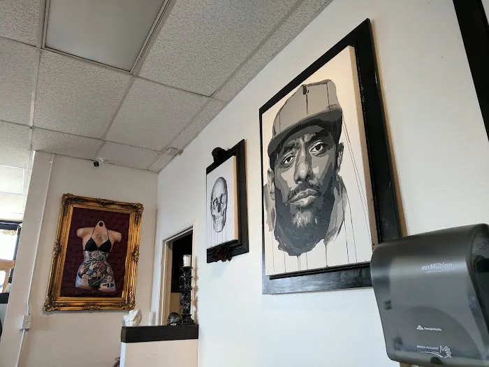 Lambert & Gunn Tattoo Studio 5