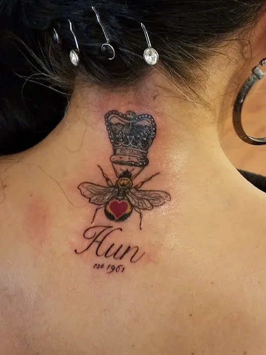 Lambert & Gunn Tattoo Studio 2