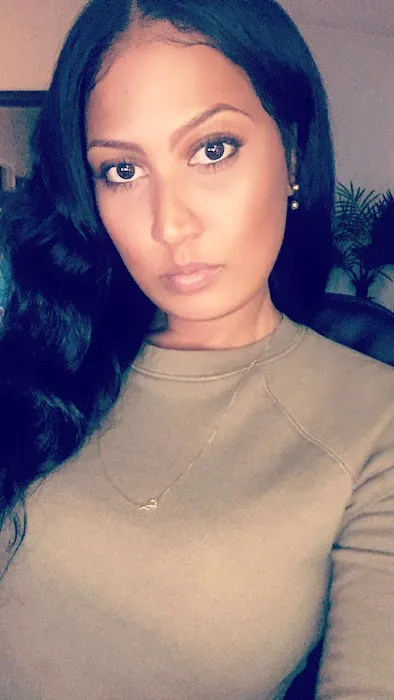 Precise Glow Beauty Studio 9