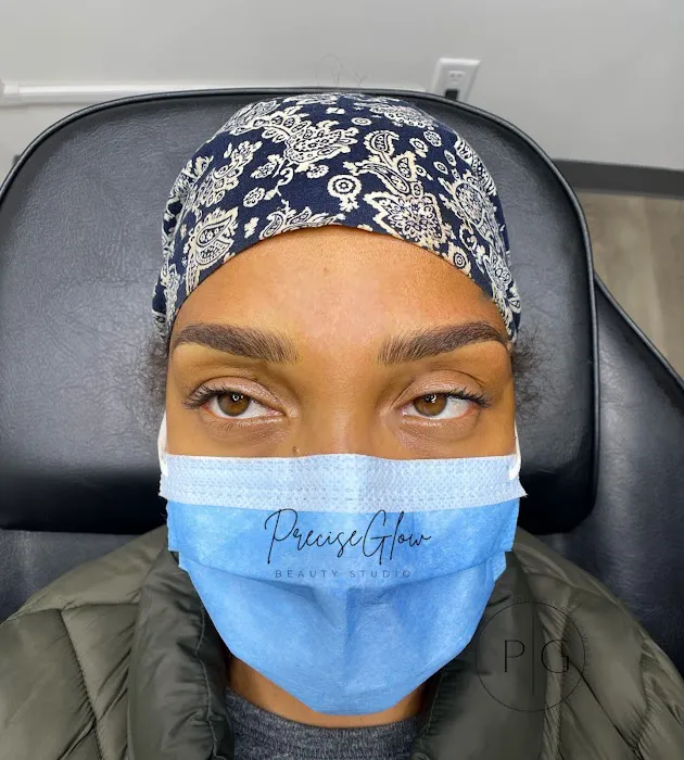 Precise Glow Beauty Studio 7