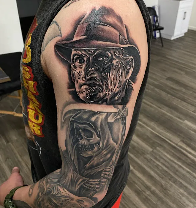 Inkside tattoo 4