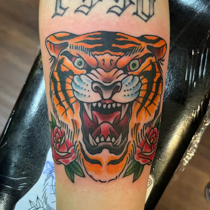 Olde Tyme Tattoo 7