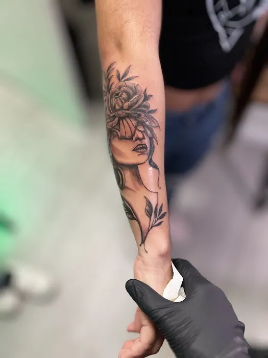 The Boss Ink Studio 4