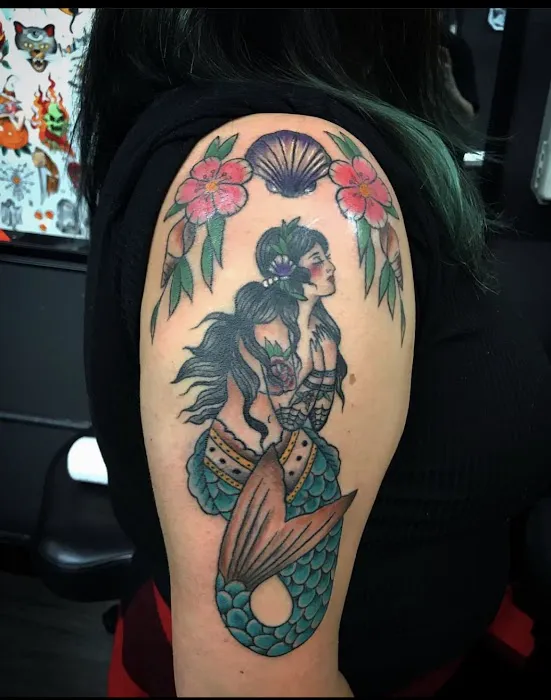 Raining Ink Tattoo Studio 6
