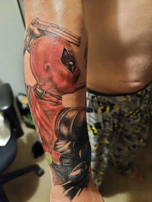 Raining Ink Tattoo Studio 2