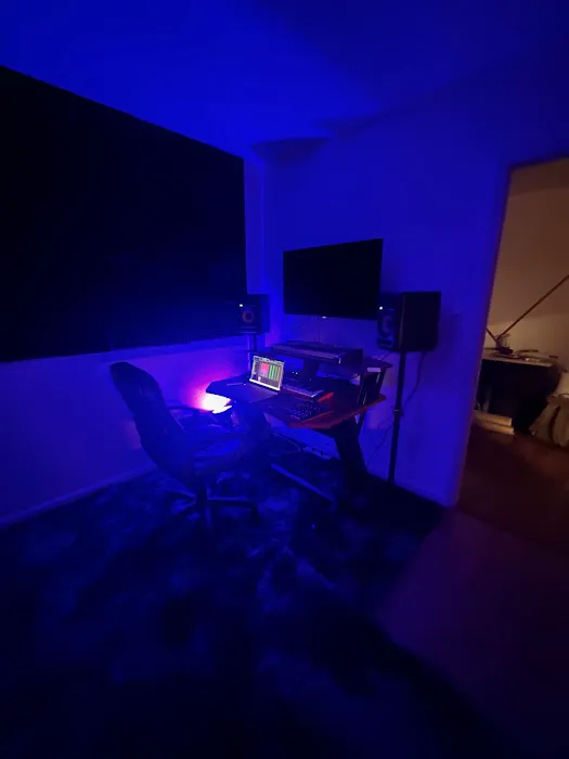 AIMD STUDIOS 3