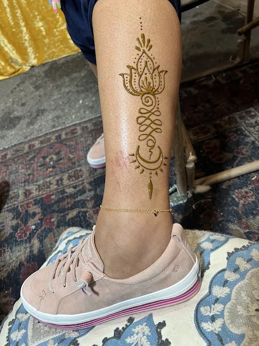 100% natural henna tattoos 5