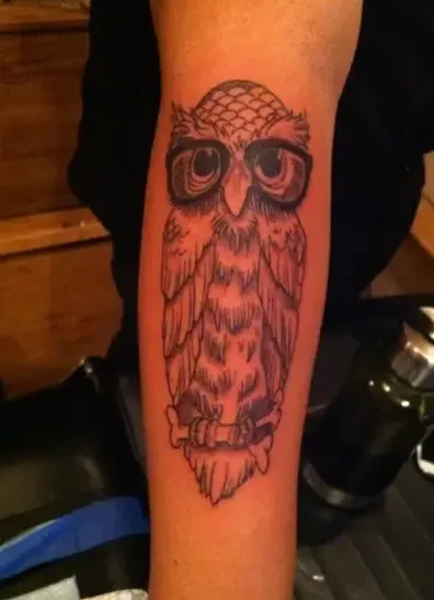 Thunder Volt Tattoo & Body Piercing 8