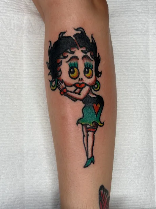 Suerte Tattoo 7