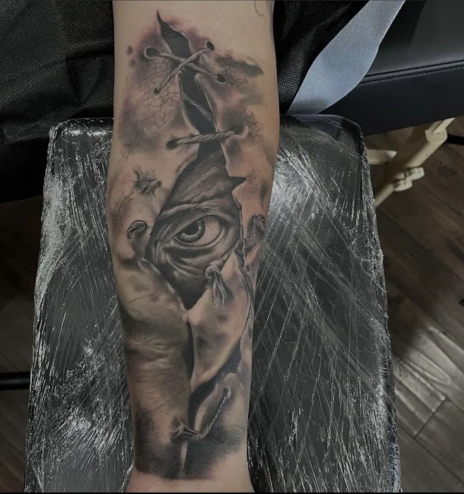 Inkshop Tattoo Parlor 2