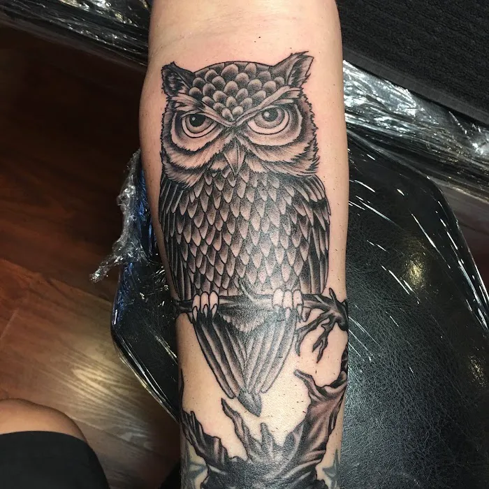 Peter Gunz Tattoo Studio 2