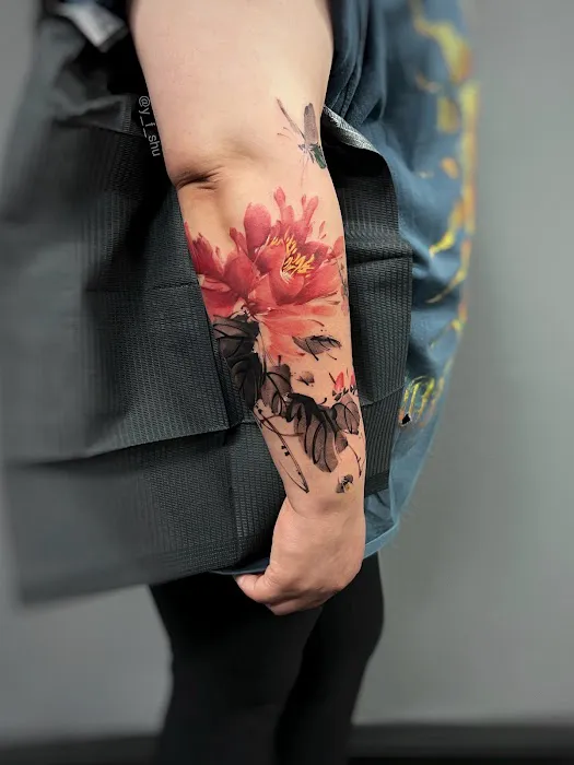 Gungho Tattoo Studio 7