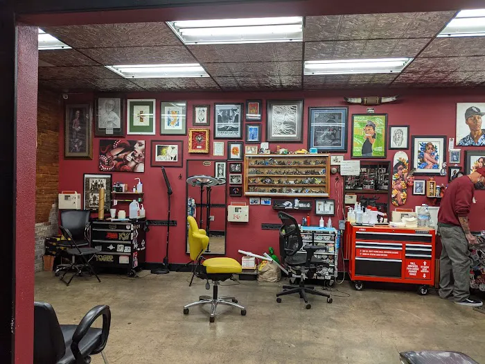 Tommy Montoya's Klockwork Tattoo Club 1