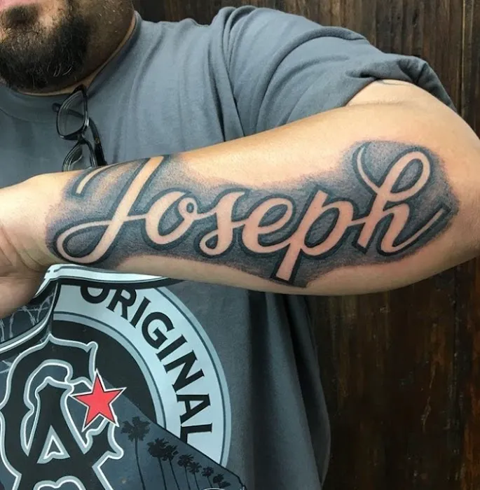 Golden Heights Tattoo Studio 0