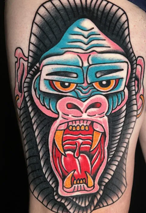 Flying Daggers Tattoo Parlor 4