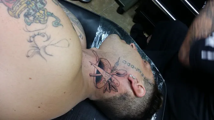 Flying Daggers Tattoo Parlor 2