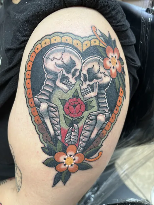 Flying Daggers Tattoo Parlor 9