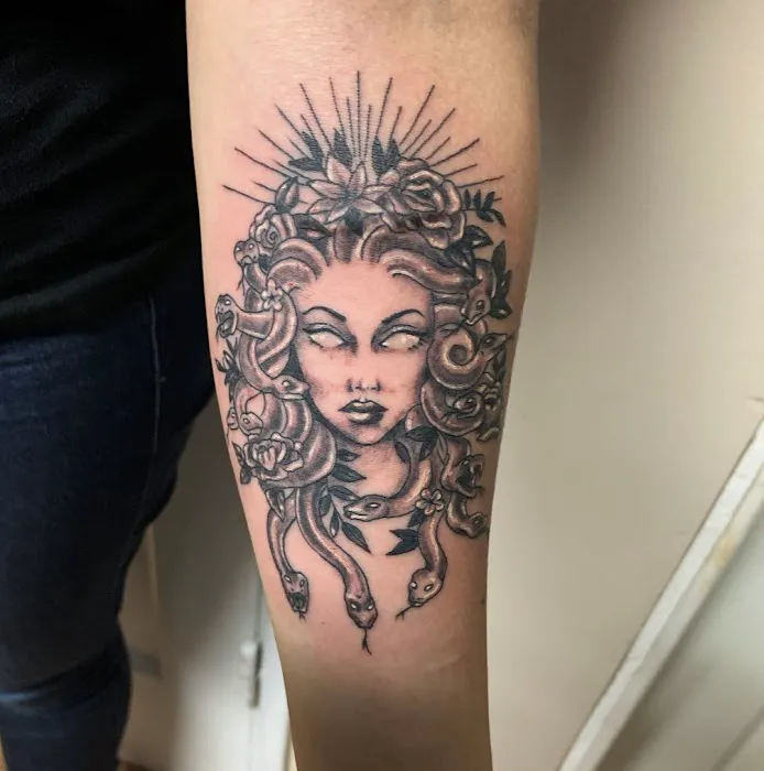 Loko Life Tattoo Studio 1