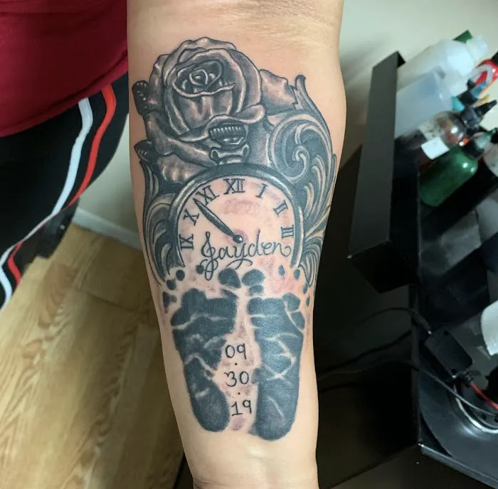 Loko Life Tattoo Studio 5