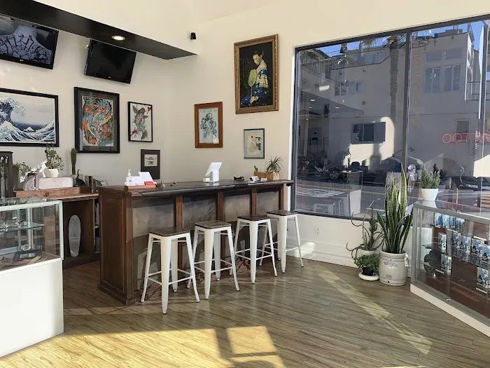 Hermosa Ink Collective: Tattoo & Piercing 8