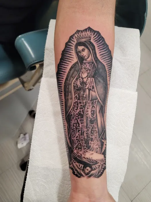 One Way Tattoo Shop 3