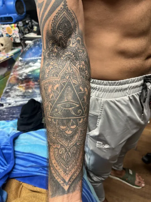Balam Tattoo Studio 5