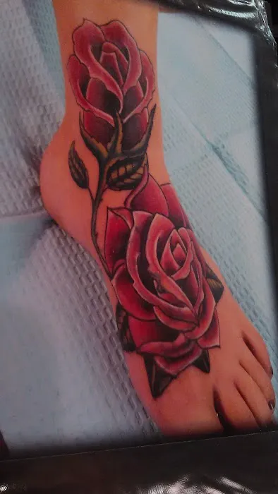 In the Skin Tattoo & Body Piercing Studios 7