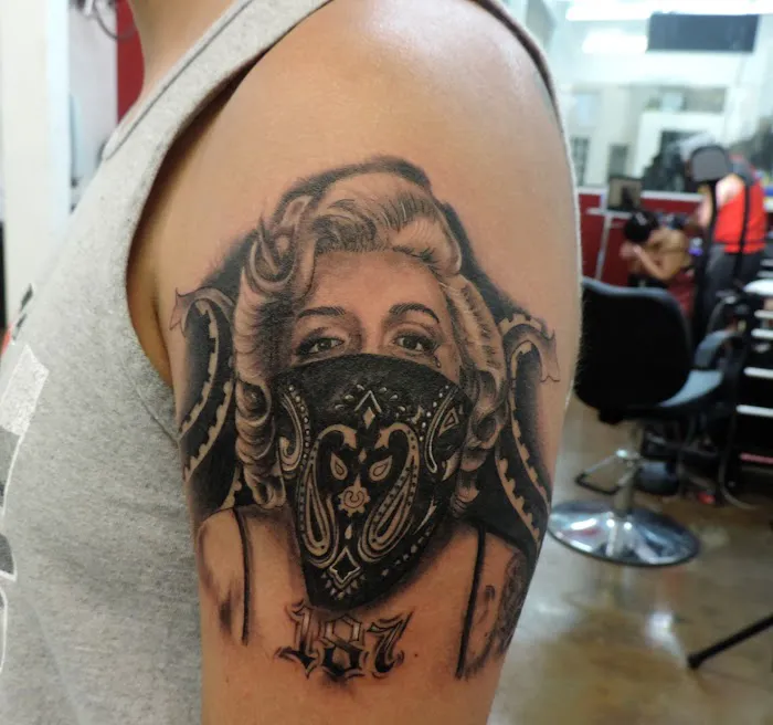Tattoo zone 3