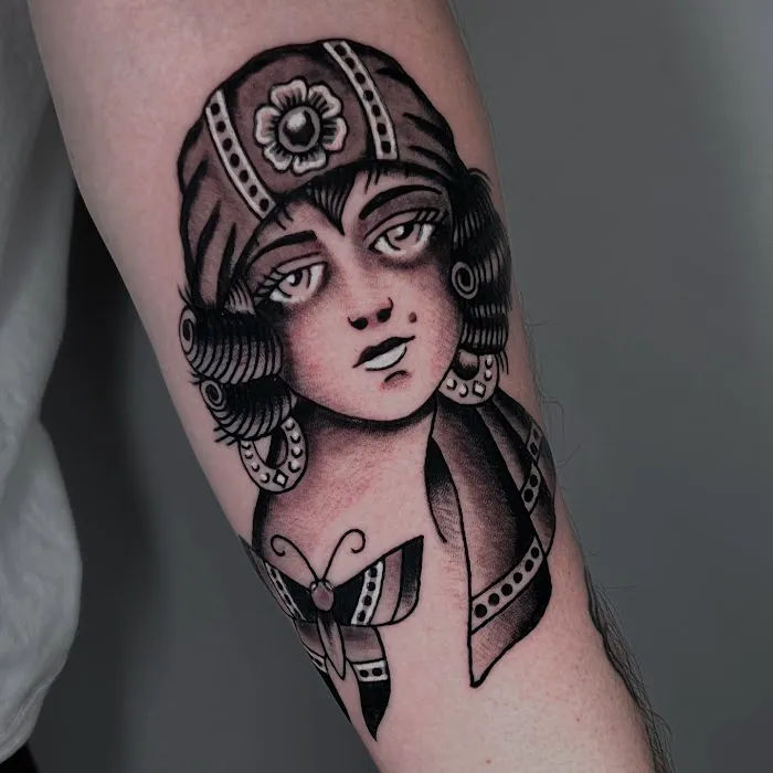 Western Winds Tattoo Shop 6