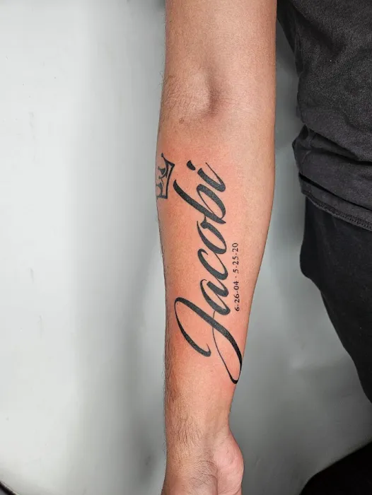 Tattoo Love & Body Piercing Co. 2