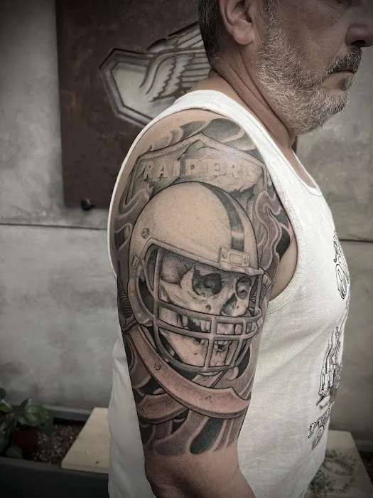 JON BRYAN TATTOO 7