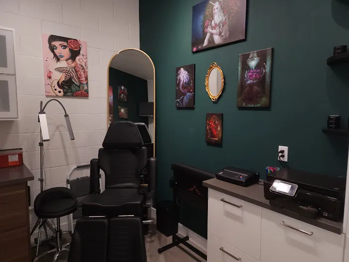 Neon Moon Ink Lounge 3