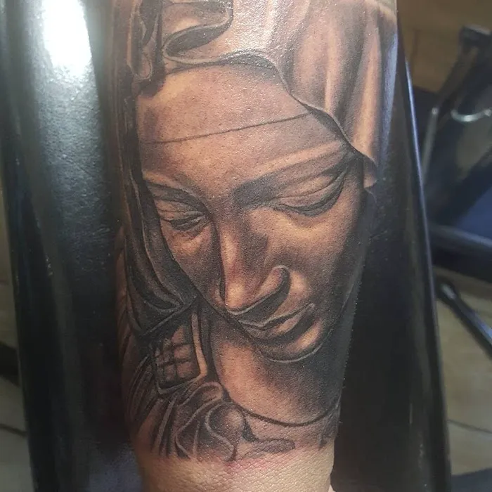 KILLER TATTOOS 1