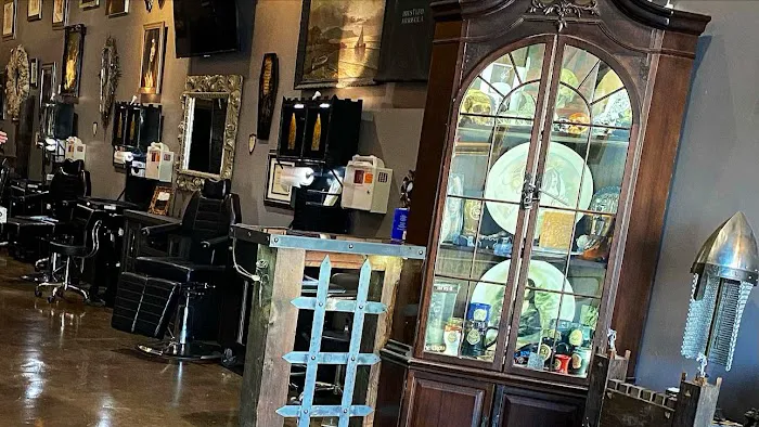 BLACK TOWER TATTOO STUDIO 5