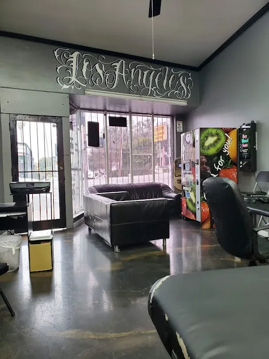 End Of Times Tattoo Studio 5