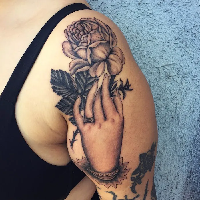 Mid Town Tattoo Shop 4