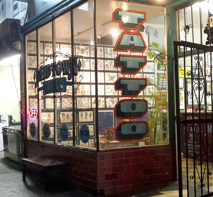 Mid Town Tattoo Shop 9